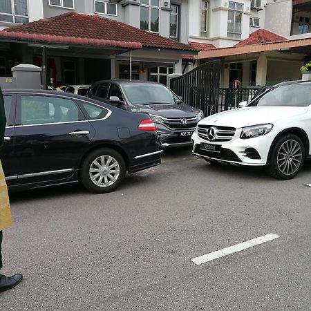 Jb Homestay Bukit Indah Wifi Ciq Mall Legoland Free Parking Johor Bahru Bagian luar foto