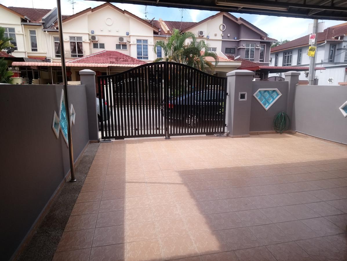 Jb Homestay Bukit Indah Wifi Ciq Mall Legoland Free Parking Johor Bahru Bagian luar foto